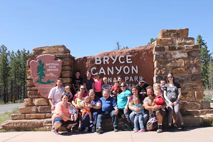 bryce canyon family photo